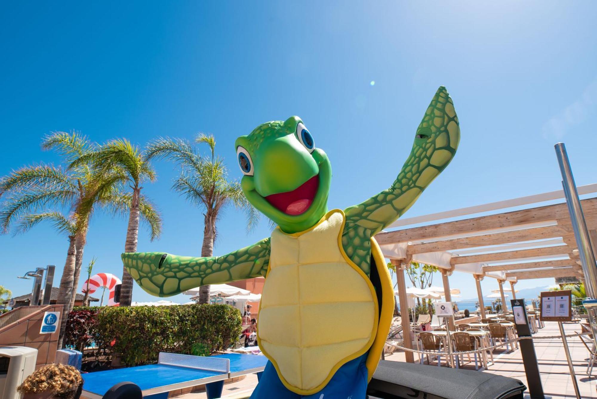 Landmar Costa Los Gigantes Family Resort Puerto de Santiago  Buitenkant foto