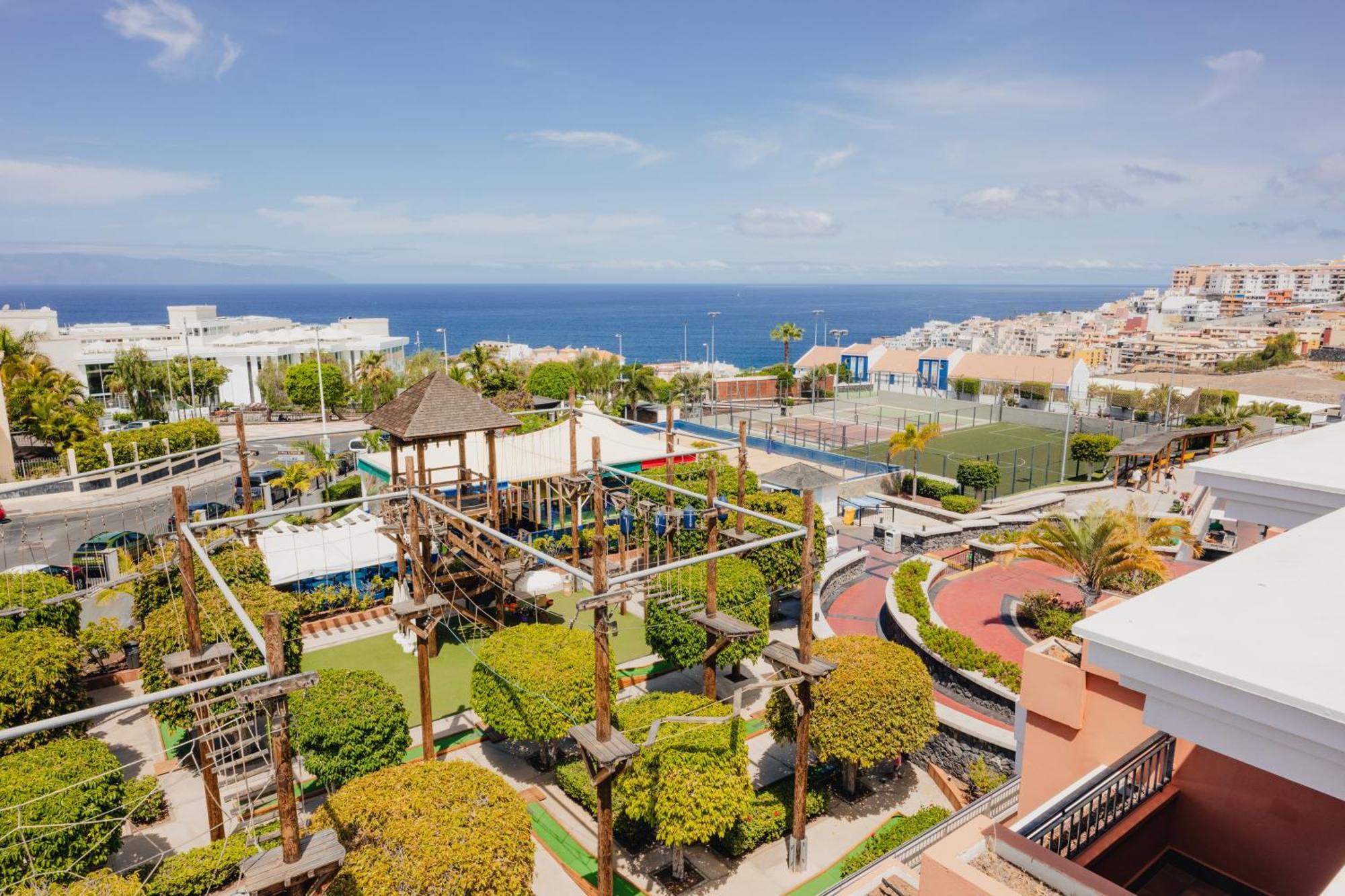 Landmar Costa Los Gigantes Family Resort Puerto de Santiago  Buitenkant foto